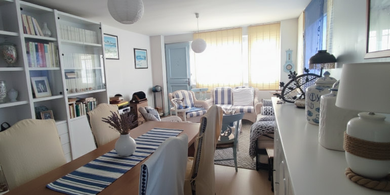 Gemini_Generated_Image_oefn3voefn3voefn